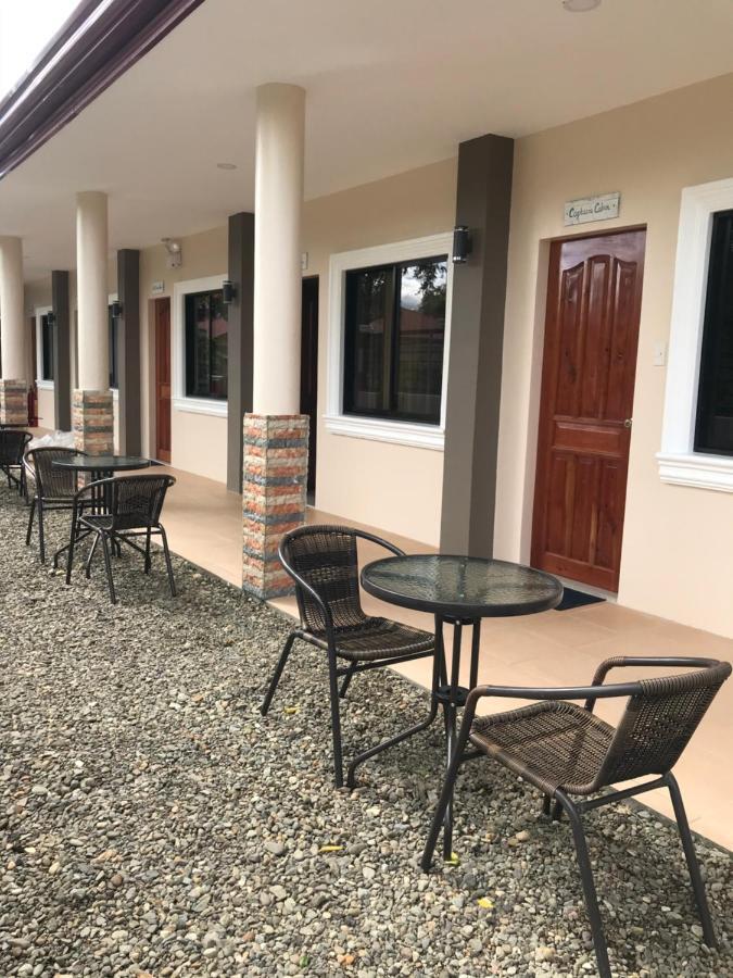 ANCHORAGE INN Moalboal Exterior foto